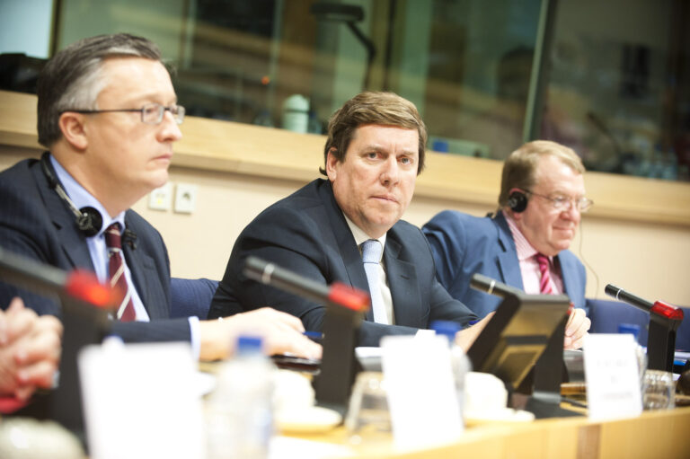 Gabriel Mato se marca como objetivos mantener la actividad del sector y la sostenibilidad de los recursos tras ser elegido presidente de la Comisión de Pesca del Parlamento Europeo