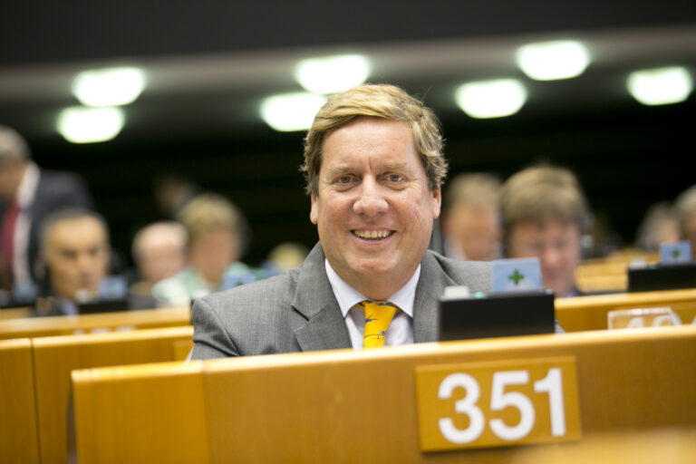 EL PARLAMENTO EUROPEO ASUME LAS PROPUESTAS DE GABRIEL MATO PARA PROTEGER EL PLÁTANO DE CANARIAS ANTE EL ACUERDO UE-ECUADOR