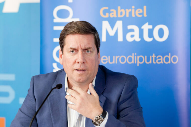 Gabriel Mato afirma que gracias al esfuerzo del PP en Europa se ha logrado mejorar el POSEI para asegurar el futuro de agricultores y ganaderos en Canarias