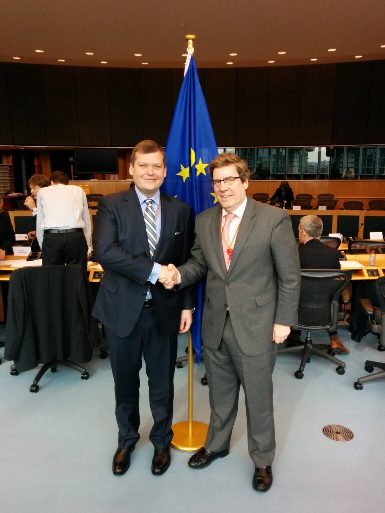 Acuerdo entre Parlamento, Comisión y Consejo sobre las disposiciones aplicables a la pesca en la zona del Acuerdo CGPM (Comisión General de Pesca del Mediterráneo)