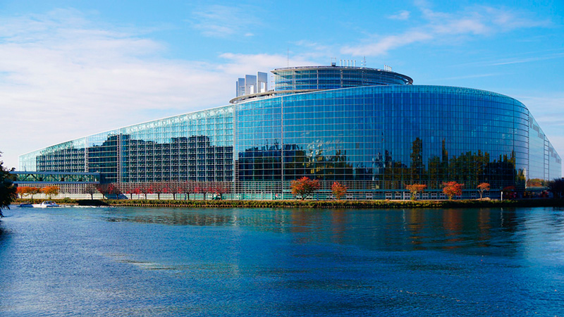 exterior-del-parlamento-europeo